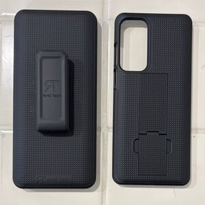 Rome Tech Black Phone Case with Belt Clip